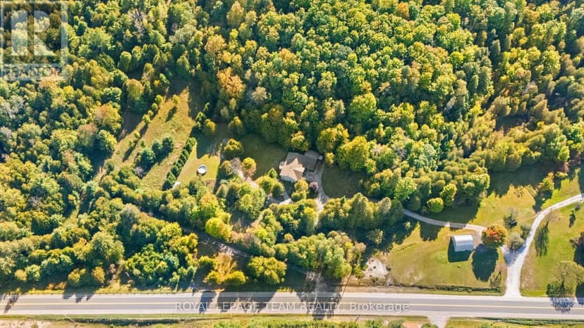 5195 McDonald's Corners Road, Lanark Highlands, photo 3