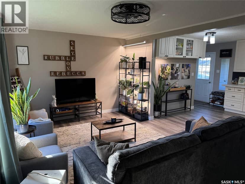 405 6th AVENUE W, Nipawin, photo 2