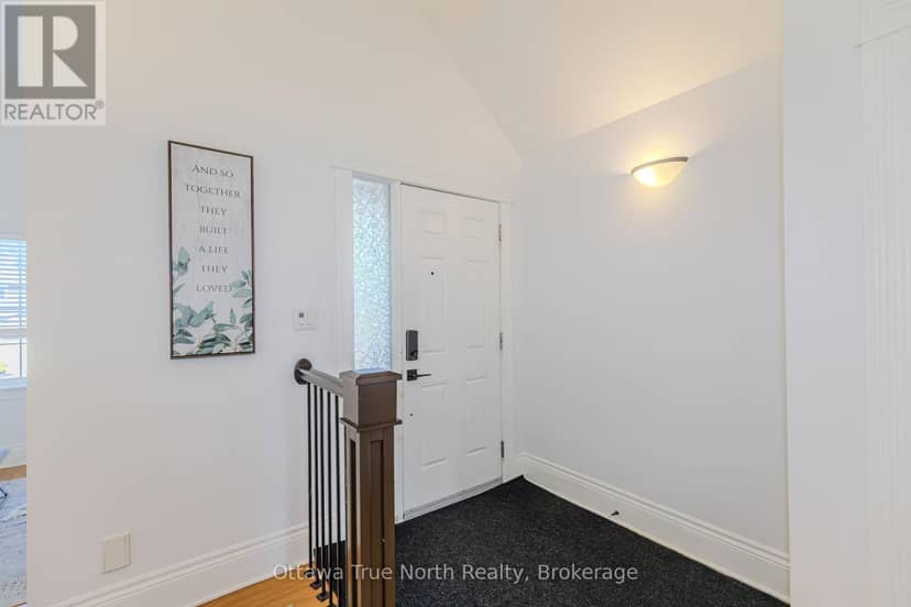 83A Leacock Drive, Ottawa, photo 2