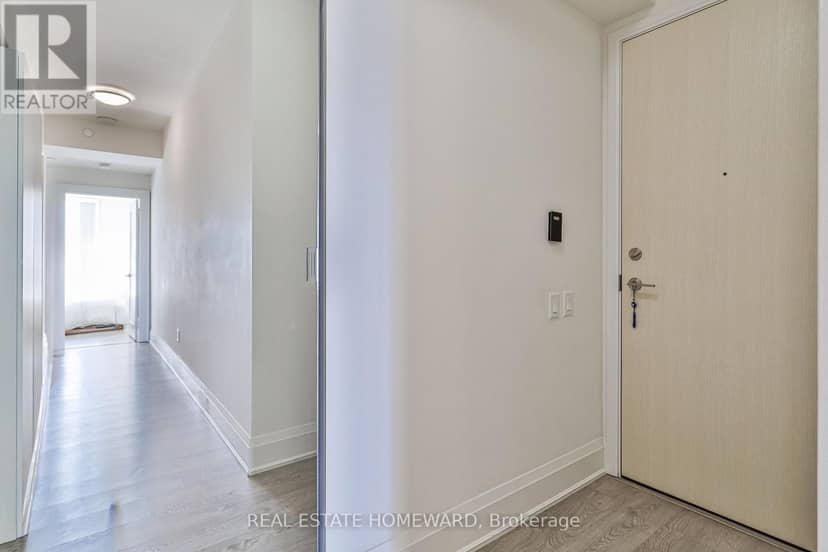 3102 - 30 Roehampton Avenue — photo 6 of 40
