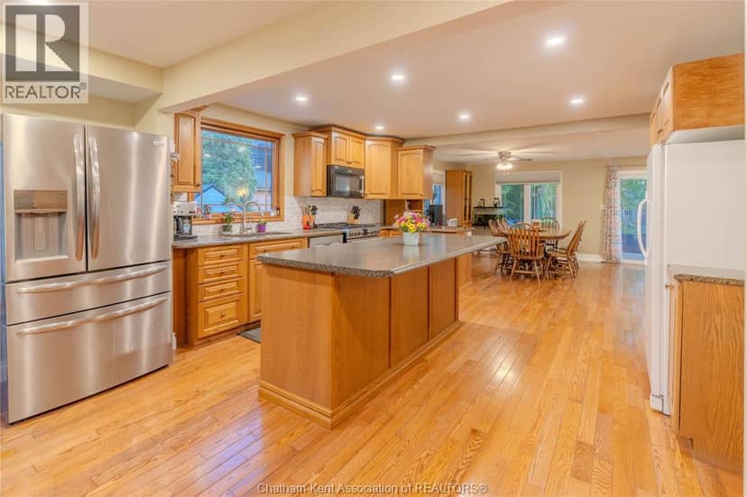 22788 Creek ROAD — photo 14 of 40