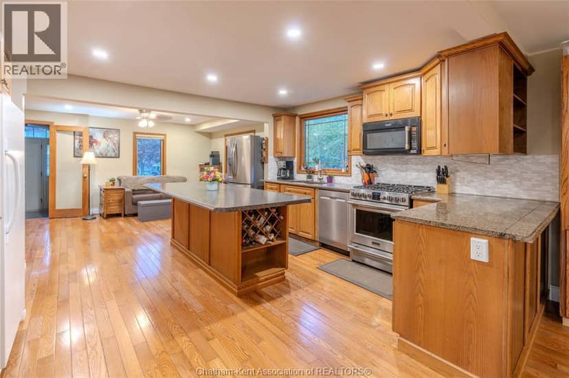 22788 Creek ROAD — photo 16 of 40