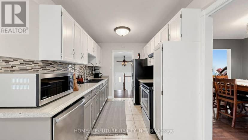 3906 Rosemary Lane — photo 12 of 40