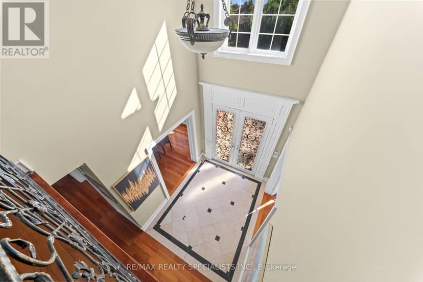 2489 Olinda Court — photo 9 of 40