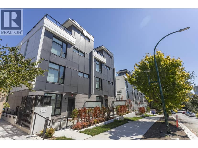 3249 CLIVE AVENUE, Vancouver