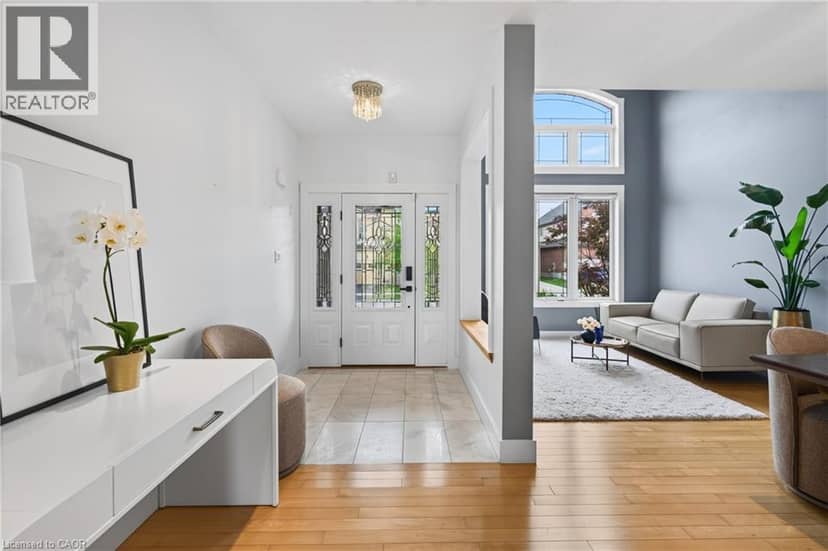 430 RIDEAU RIVER Street — photo 5 of 40