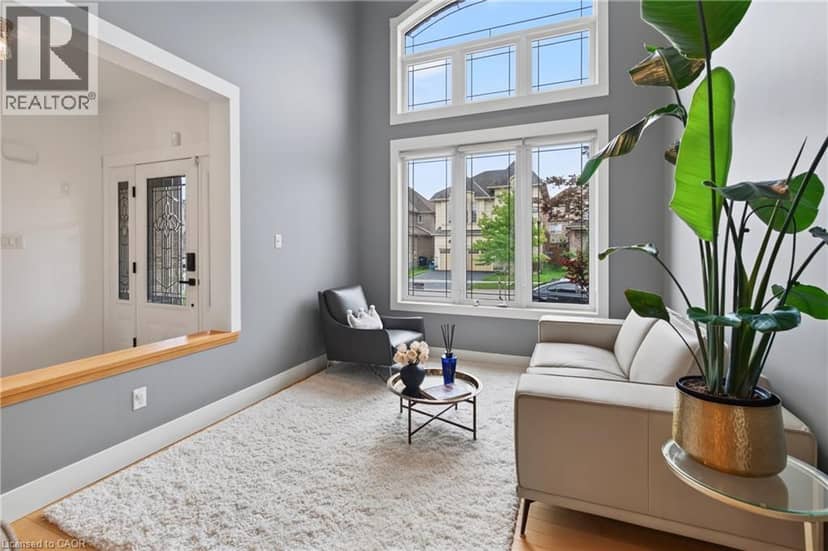 430 RIDEAU RIVER Street — photo 7 of 40