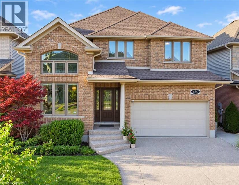 430 RIDEAU RIVER Street — photo 1 of 40