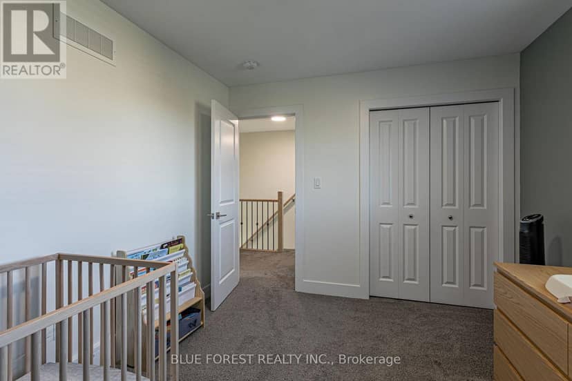106 Spencer Avenue — photo 24 of 40