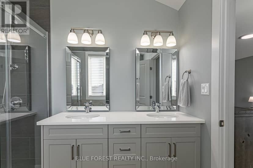 106 Spencer Avenue — photo 28 of 40
