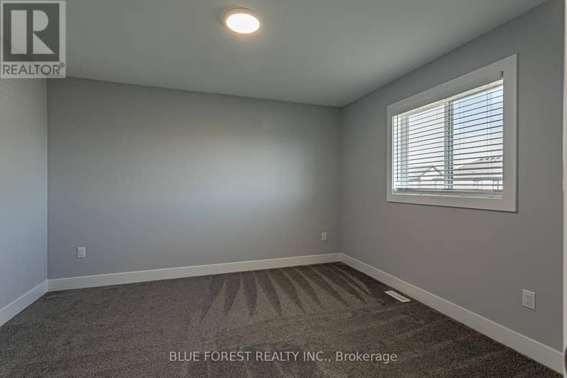 106 Spencer Avenue — photo 31 of 40
