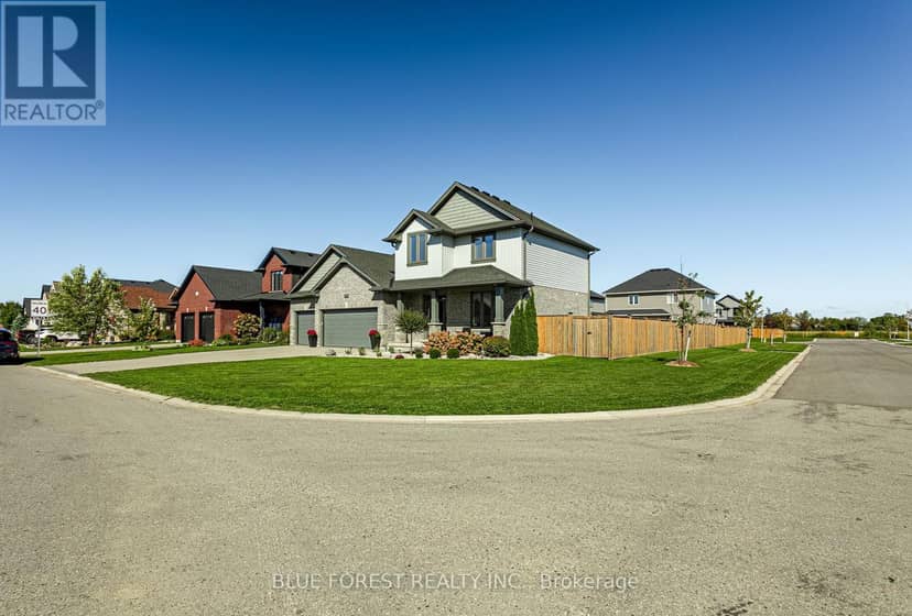 106 Spencer Avenue — photo 6 of 40