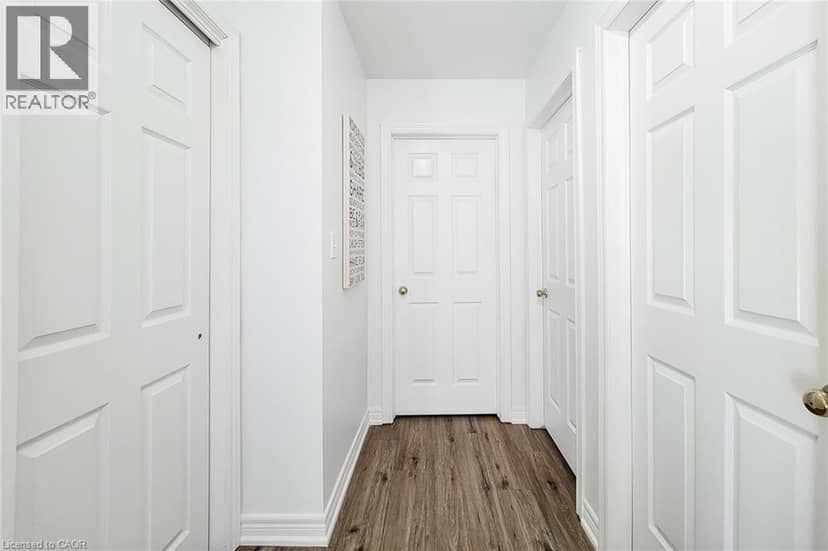 171 HIGHBURY Drive Unit# 13 — photo 37 of 40
