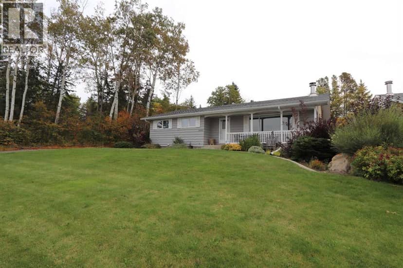 5007 42 Street — photo 28 of 36