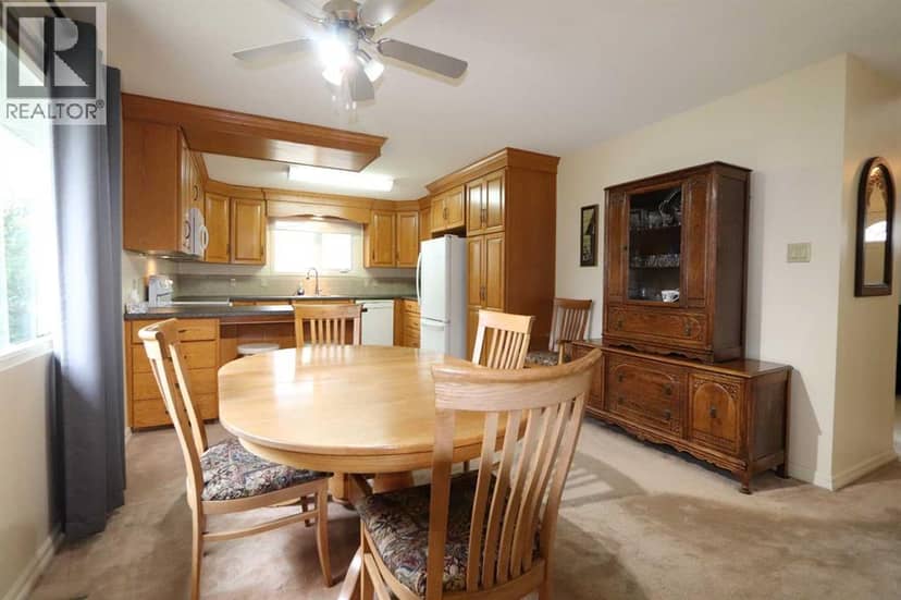5007 42 Street, Ponoka, photo 7