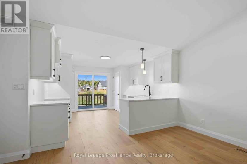 18 Clayton John Avenue — photo 7 of 29