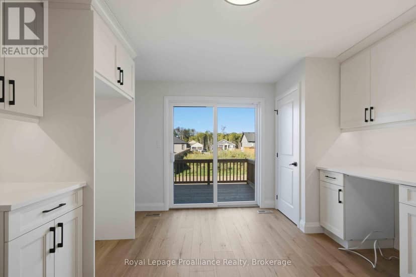 18 Clayton John Avenue — photo 9 of 29