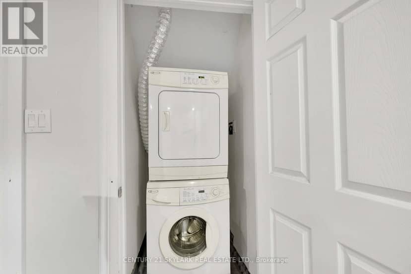 44 Fallstar Crescent — photo 21 of 26
