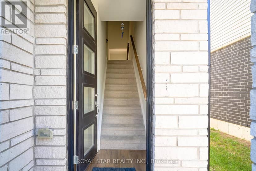92 - 155 Equestrian Way — photo 6 of 28
