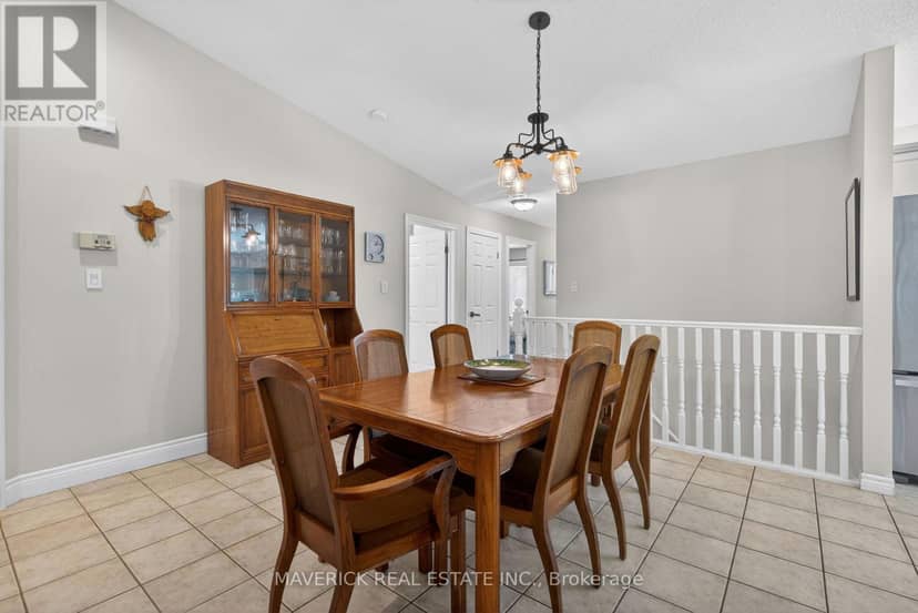 46 - 43 Capulet Walk — photo 11 of 40