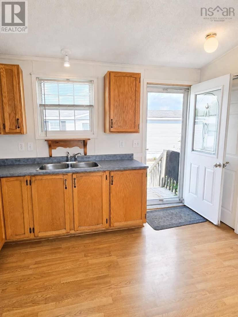 58 Greenhill Drive — photo 7 of 39