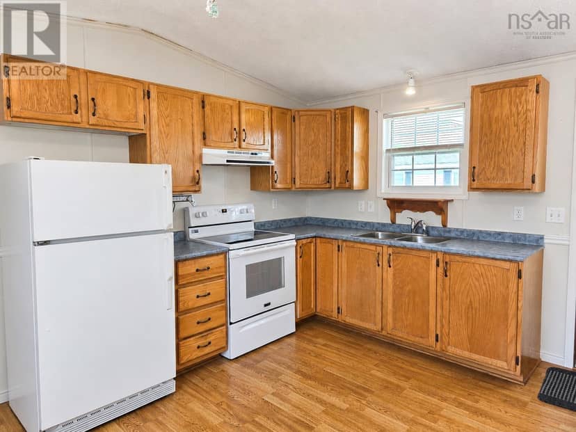 58 Greenhill Drive — photo 9 of 39
