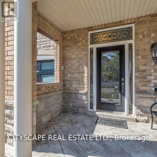3349 Hedley Road, Burlington, photo 3