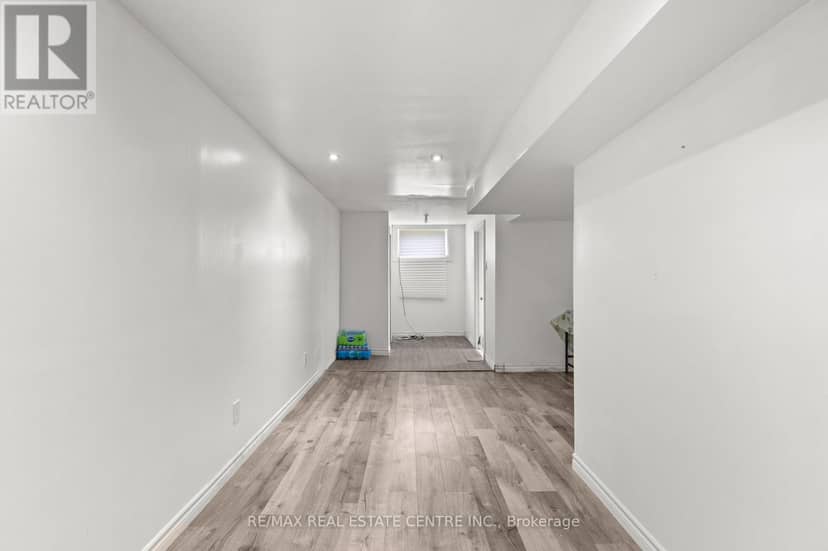 62 Elizabeth Street — photo 36 of 40