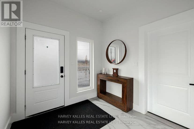 3184 Lakeshore Road, Haldimand, photo 6