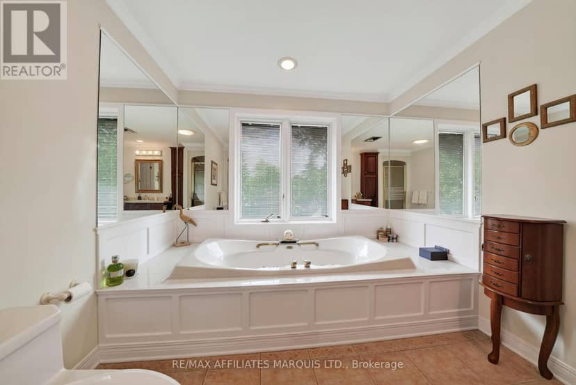 1704 Blakely Drive — photo 24 of 40