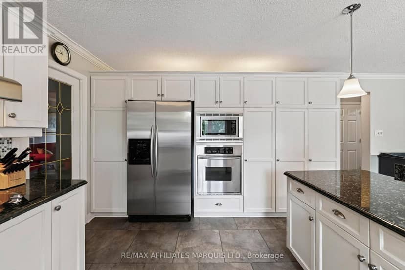 1704 Blakely Drive, Cornwall, photo 6