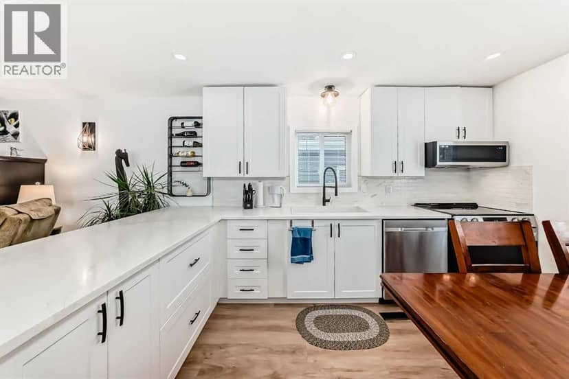 189, 99 Arbour Lake Road NW — photo 11 of 38