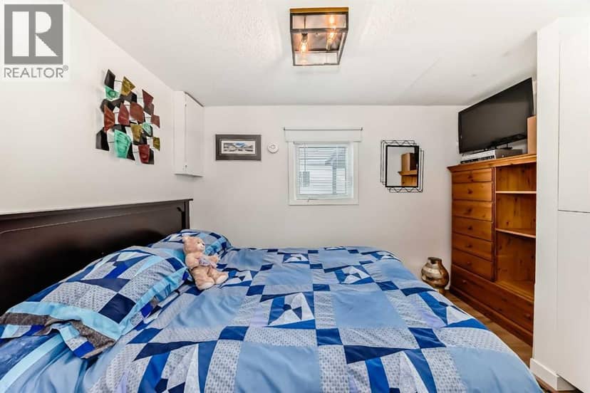 189, 99 Arbour Lake Road NW — photo 25 of 38