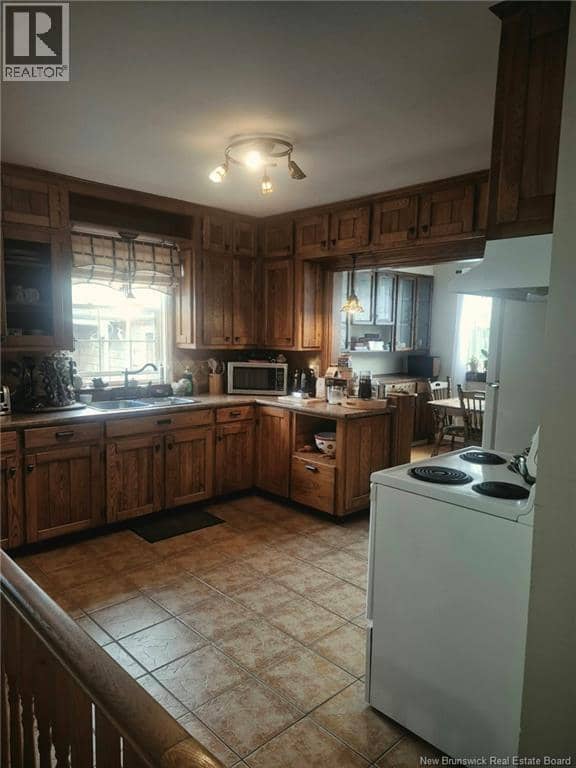 61 Carney Avenue — photo 6 of 40