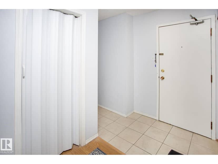 #407 9810 178 ST NW, Edmonton, photo 6