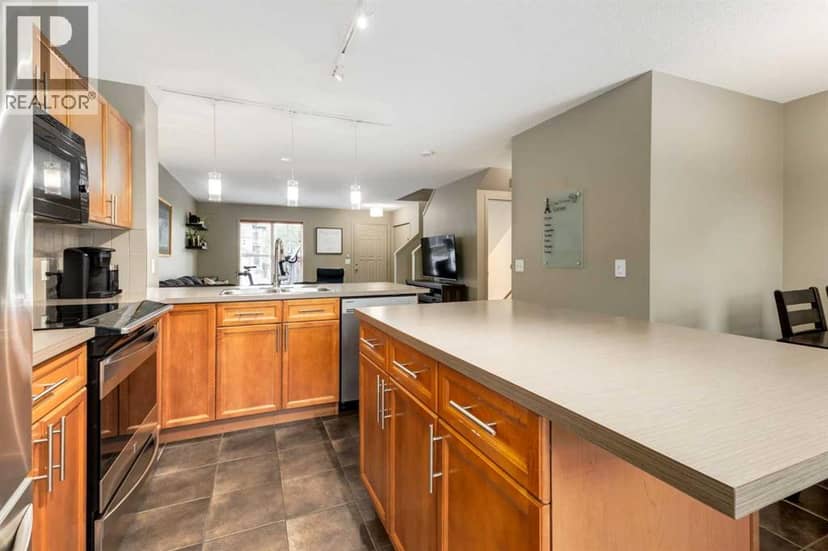 778 Tuscany Drive NW — photo 10 of 40