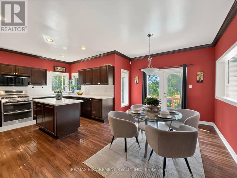 74 Davidson Boulevard — photo 13 of 40