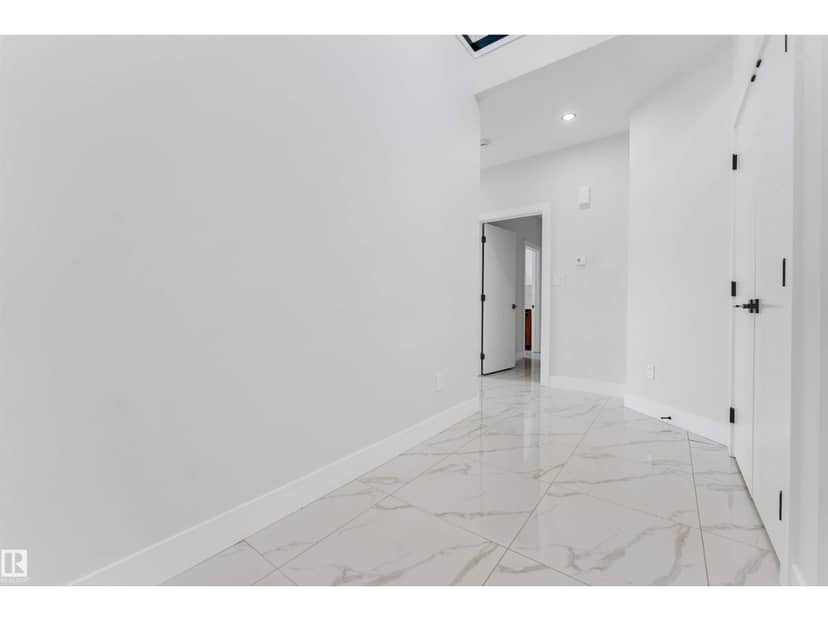 231 Crystal Creek DR — photo 13 of 40