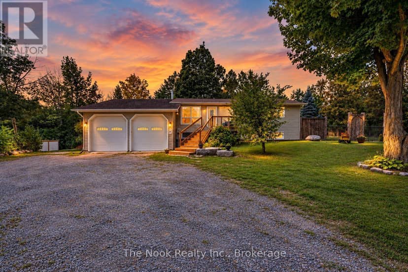 6 Cedar Terrace — photo 1 of 25