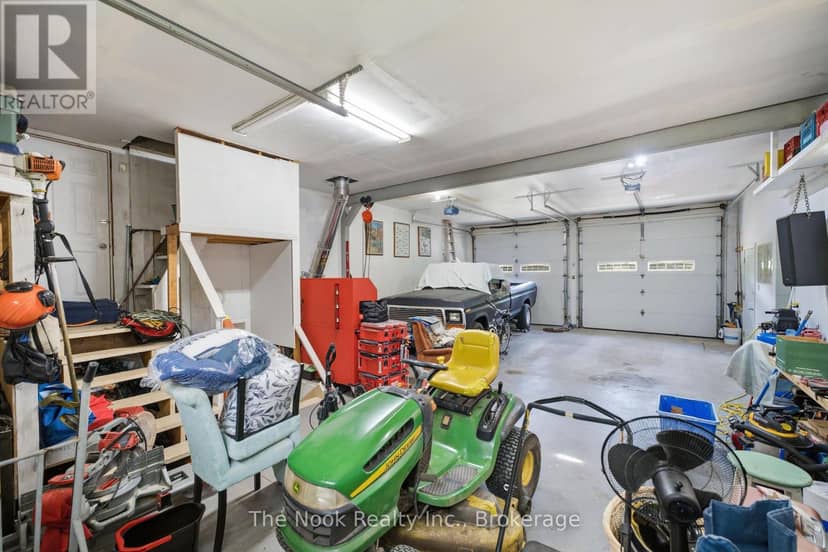 6 Cedar Terrace — photo 21 of 25