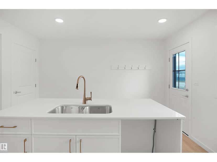 #74 3705 141 ST SW — photo 13 of 26