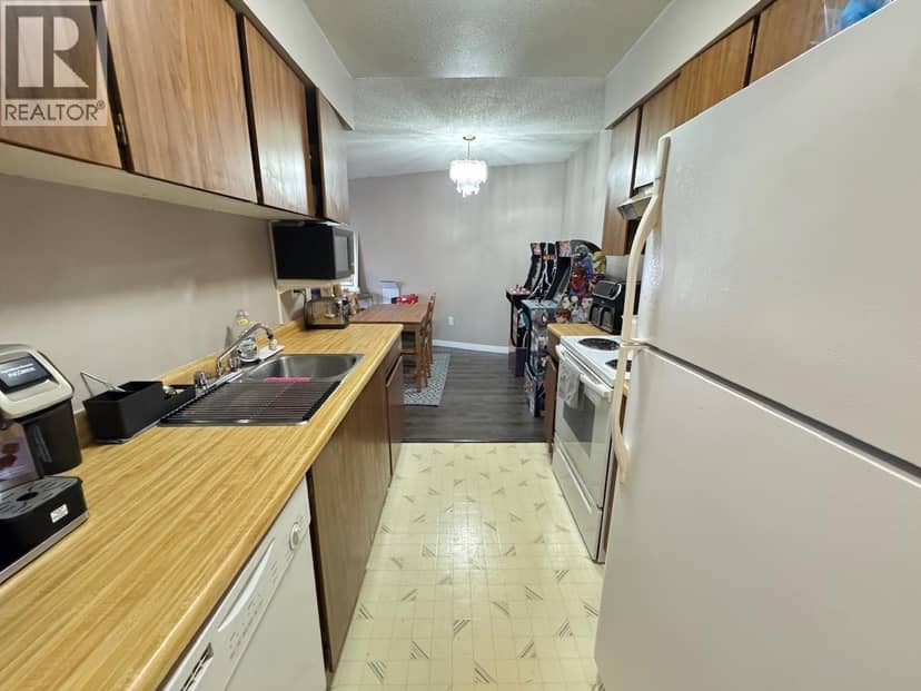 306 4363 HALIFAX STREET, Burnaby, photo 6