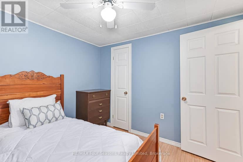 511 Oxbow Park Drive — photo 22 of 40
