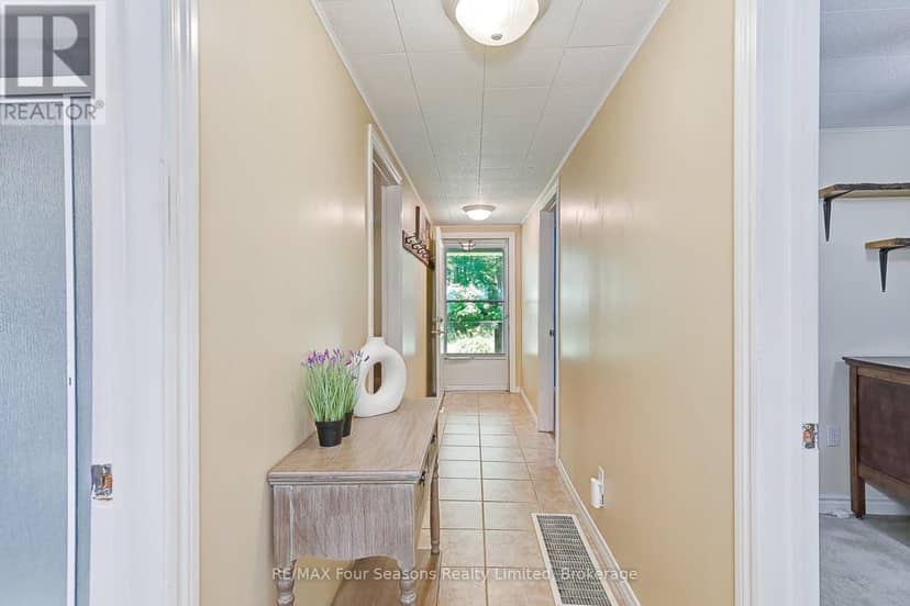511 Oxbow Park Drive — photo 26 of 40