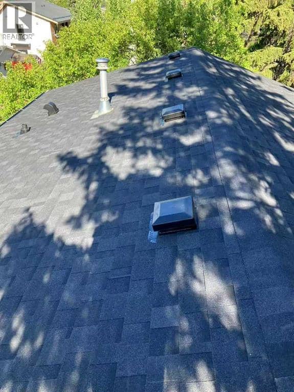10948 75 Avenue NW — photo 13 of 13