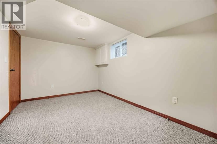 502 INDIAN ROAD North — photo 24 of 29
