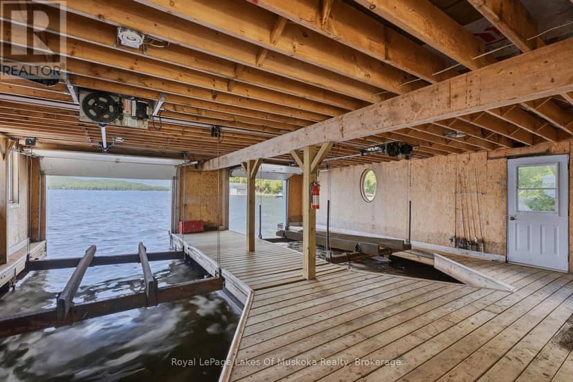 1521 Old Hwy 117 — photo 16 of 40