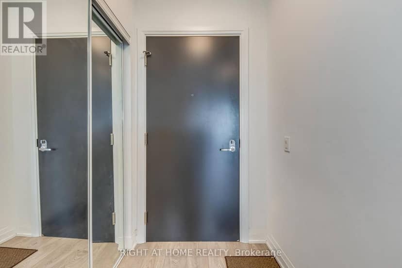 619 - 286 Main Street, Toronto, photo 3