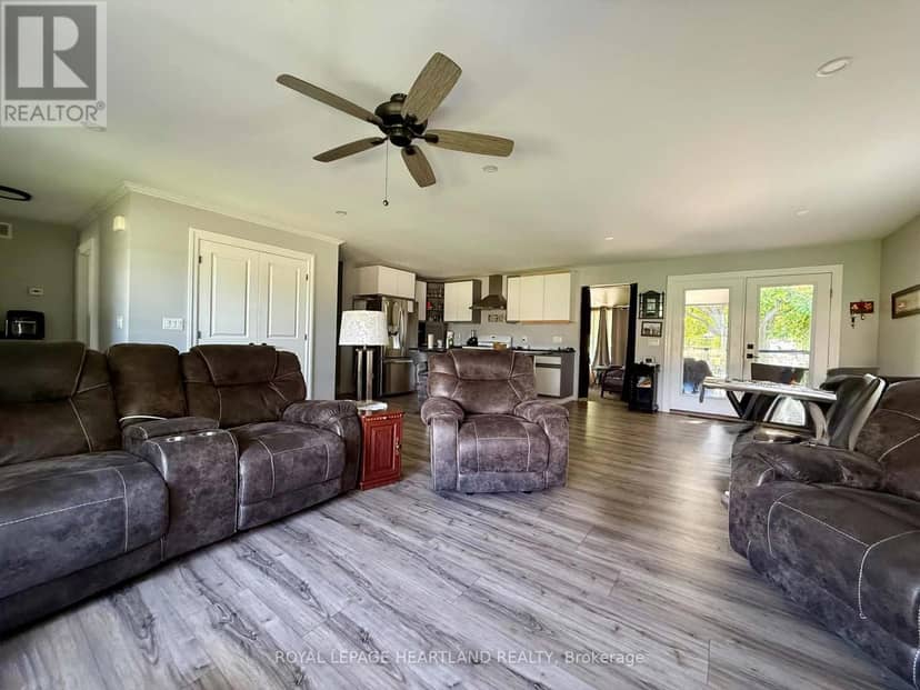 315 Main Street — photo 16 of 38