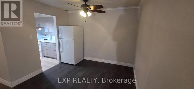 220 - 725 Deveron Crescent, London South, photo 8